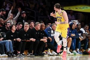 东契奇：要在合理出手与疯狂投篮之间找到平衡 我已经有进步了